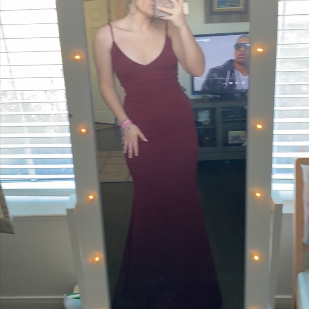 Maroon prom dress